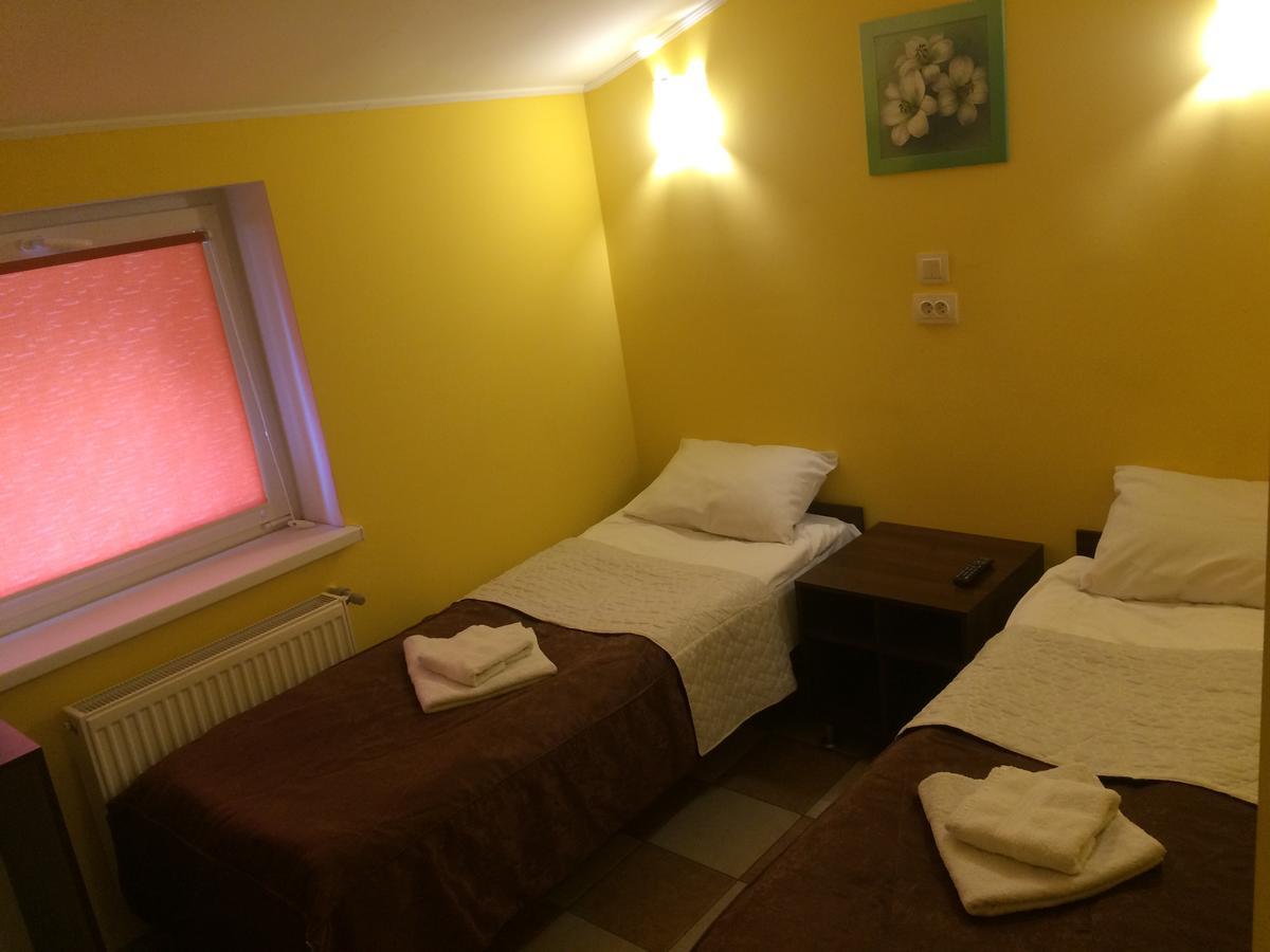 Hotel Travel Lviv Luaran gambar