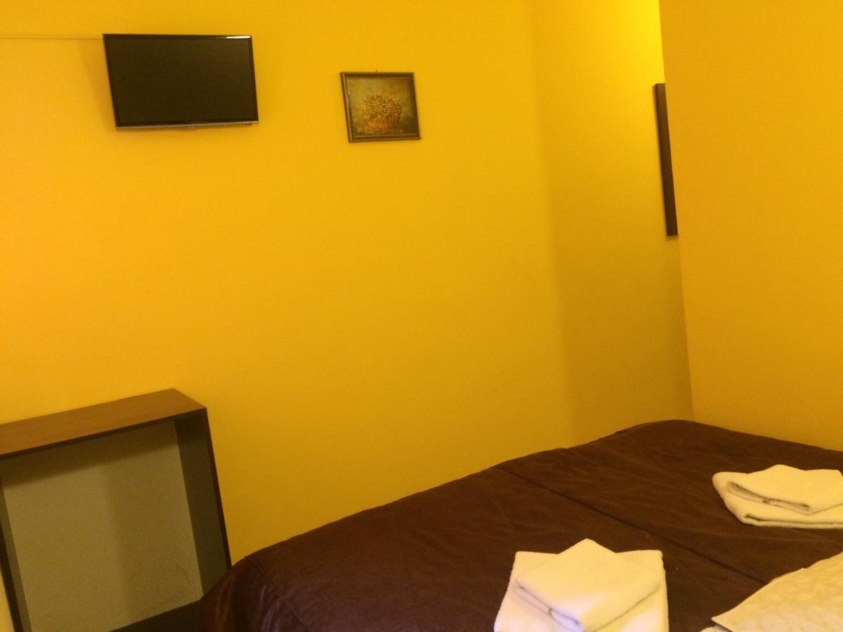 Hotel Travel Lviv Luaran gambar